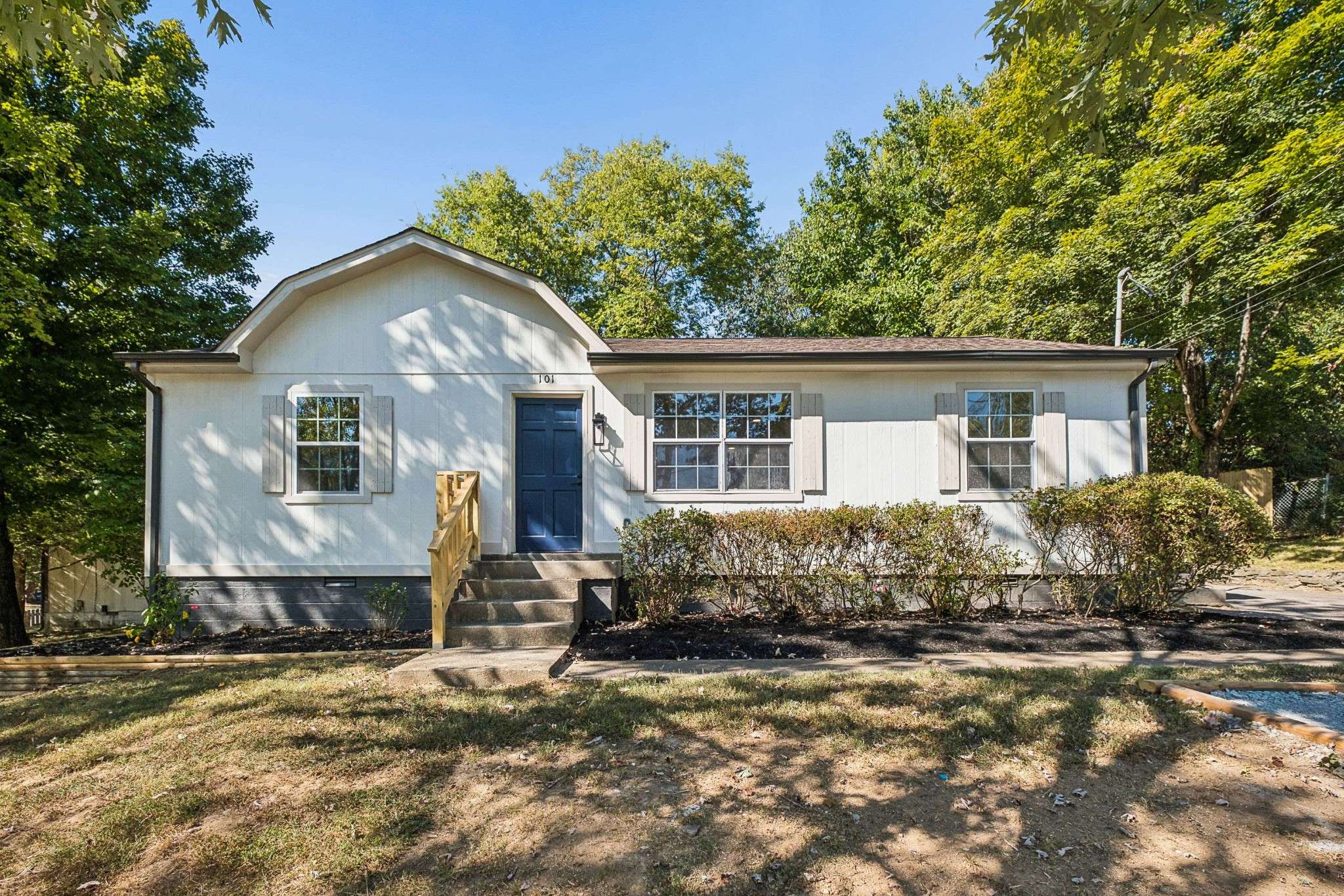 101 Robert Yoest Dr, Antioch, TN 37013