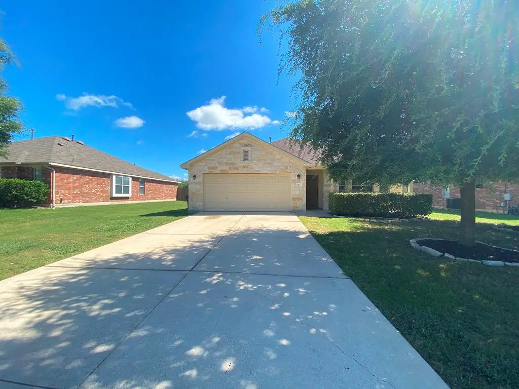 285 Amber Ash DR, Kyle, TX 78640