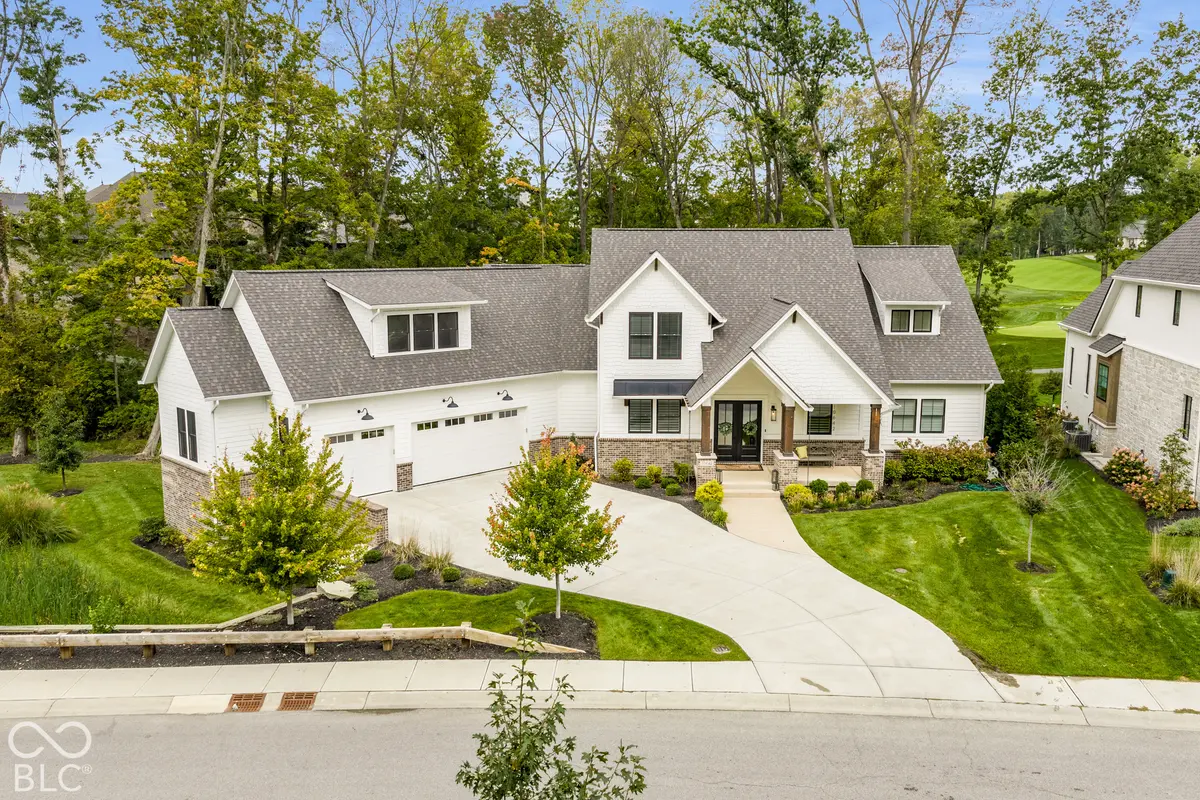 10642 Holliday Farms BLVD, Zionsville, IN 46077