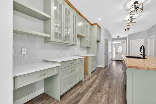 610 4 AVE SW #28, Sundre, AB T0M1X0
