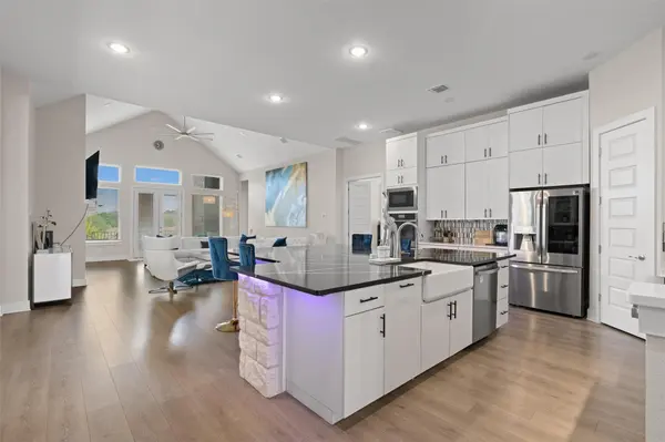 3820 Winnie PL, Round Rock, TX 78681