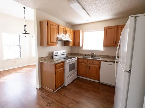 117 Quail CV #A, Lockhart, TX 78644