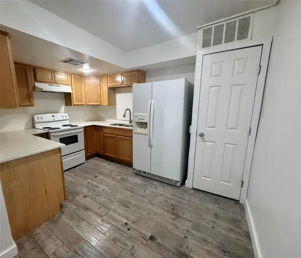 1841 Wooten Park DR #101, Austin, TX 78757