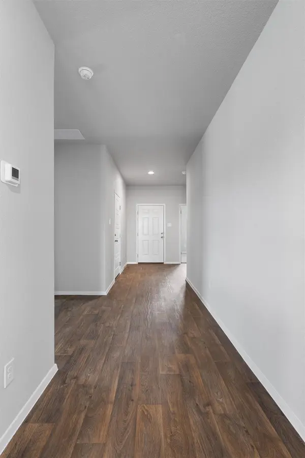 371 Hortus DR, Kyle, TX 78640