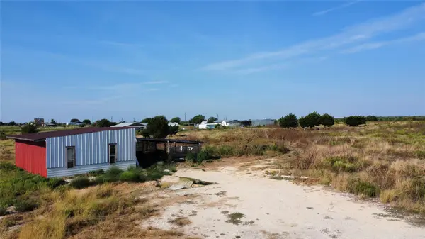 14024 Graef RD, Creedmoor, TX 78610