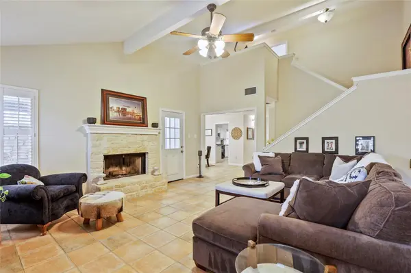 8904 Mount Bartlett DR, Austin, TX 78759