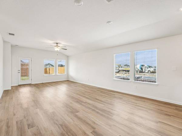 111 Antioch Colony DR, Buda, TX 78610
