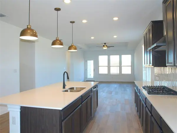 136 Raleigh DR, Georgetown, TX 78633