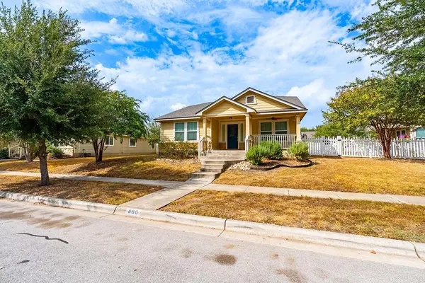 800 Gabriel Mills DR, Round Rock, TX 78664