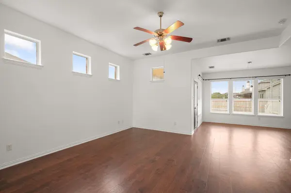 2003 Wells Bend CT, Hutto, TX 78634