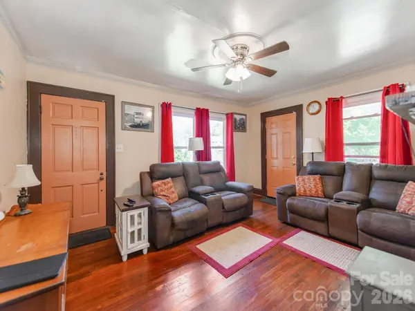 734 Tanglewood DR, Salisbury, NC 28144