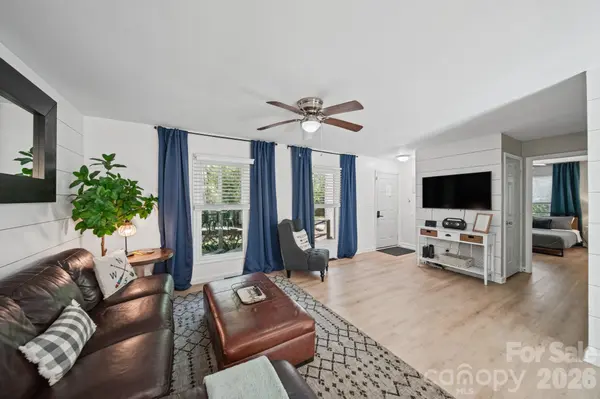 106 Brookridge LN, Mooresville, NC 28117
