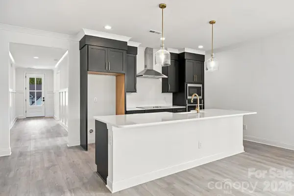 3198 Timber Run LN, Maiden, NC 28650