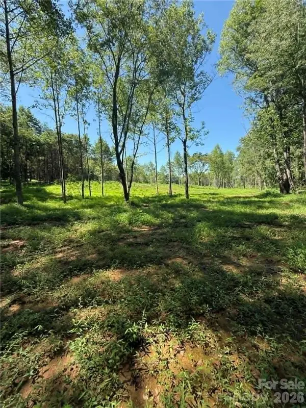 2625 Sprouse RD, Boonville, NC 27011