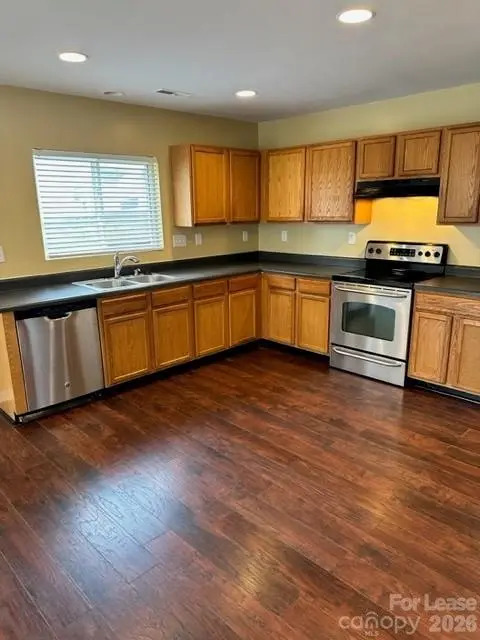 13607 Riding Hill AVE, Charlotte, NC 28213