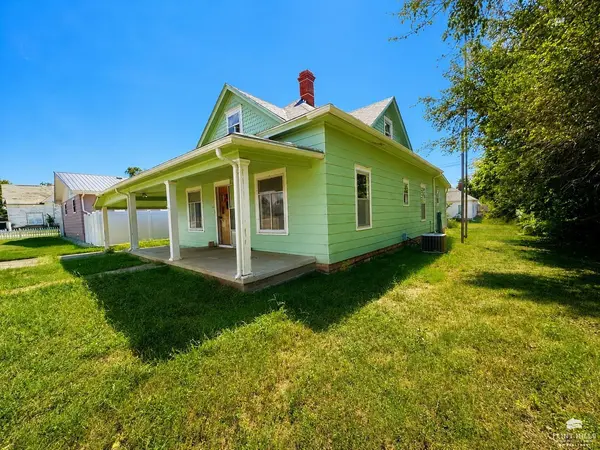 223 E Lincoln AVE, Lincoln, KS 67455