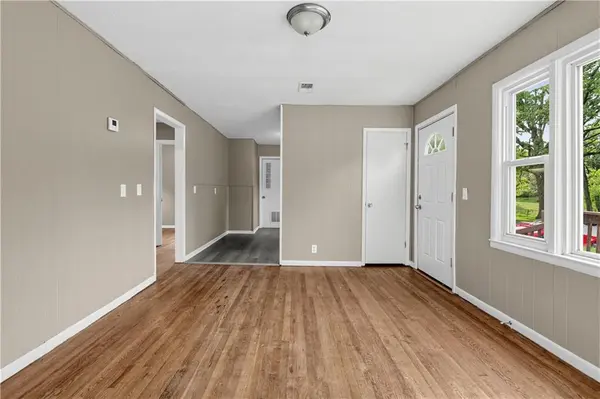 6140 Sloan AVE, Kansas City, KS 66104