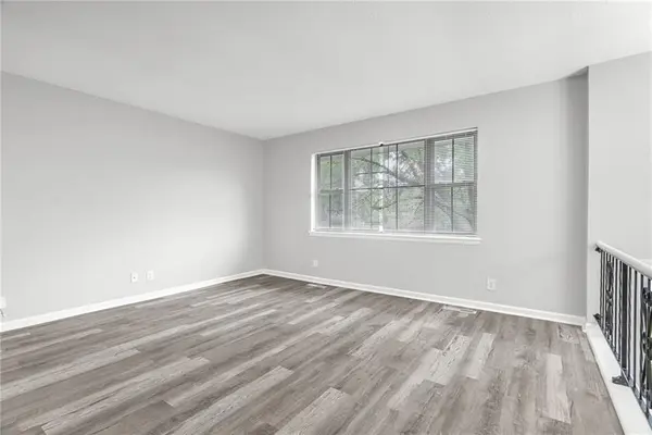 15917 W 152nd ST, Olathe, KS 66062
