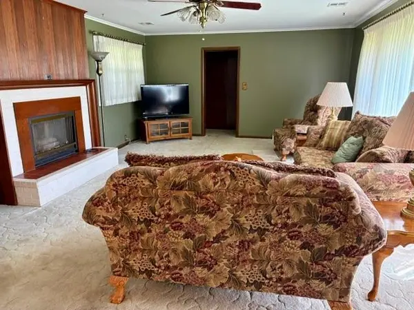 3115 Chess AVE, Parsons, KS 67357