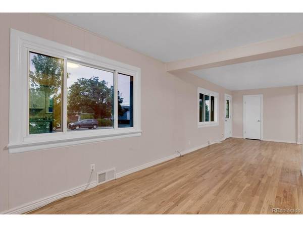 790 S Raleigh, Denver, CO 80219