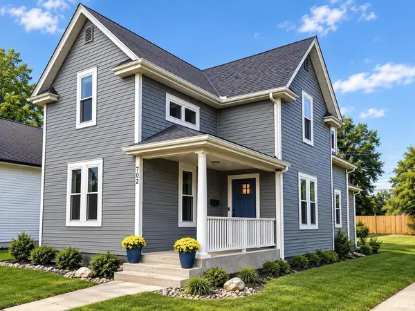 702 N Hill ST, South Bend, IN 46617