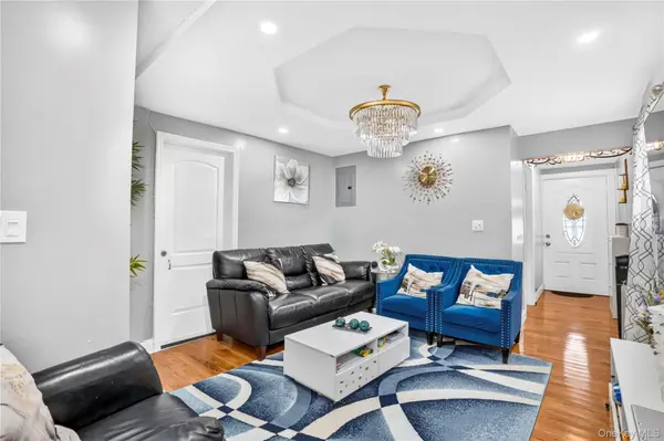 9068 207th ST, Queens Village, NY 11428