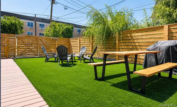 170 Beach 92nd ST, Rockaway Beach, NY 11693