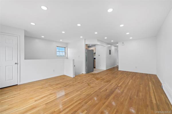 12689 Flatlands AVE, Brooklyn, NY 11208