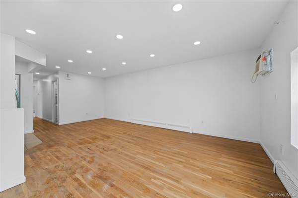 12689 Flatlands AVE, Brooklyn, NY 11208