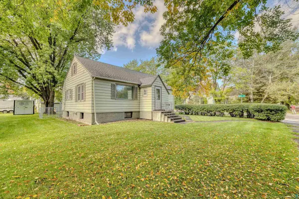 1 S 64th Ave W, Duluth, MN 55807