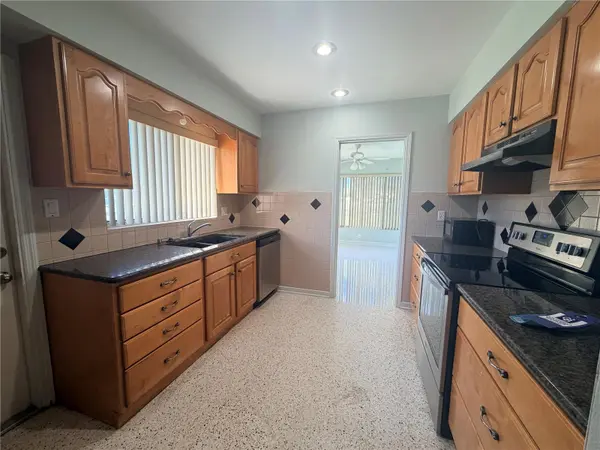 3111 26TH ST W, Bradenton, FL 34205