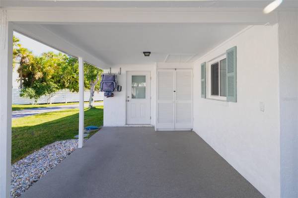 546 SPANISH DR S, Longboat Key, FL 34228