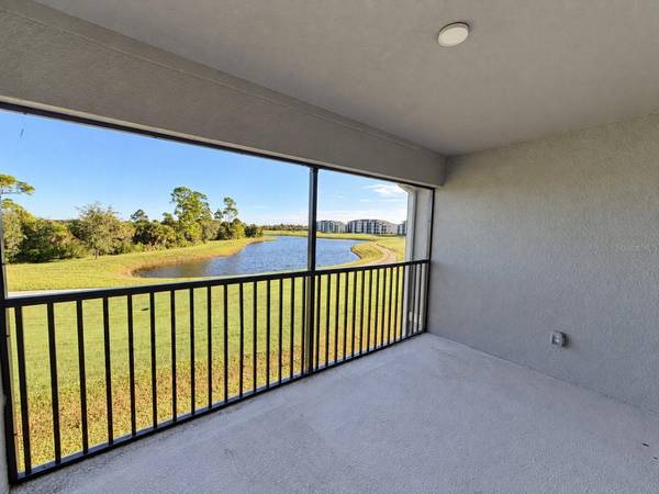 17475 OPAL SAND DR #207, Venice, FL 34293