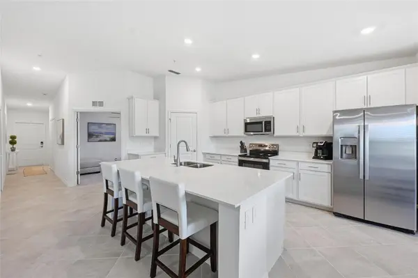 17500 OPAL SAND DR #206, Venice, FL 34293