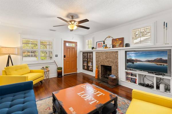 1217 NOBLE PL, Orlando, FL 32801