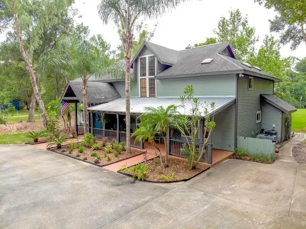 151 N PREVATT AVE, Lake Helen, FL 32744
