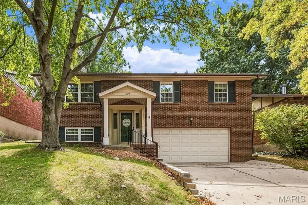 7322 Melbourne AVE, St Louis, MO 63119