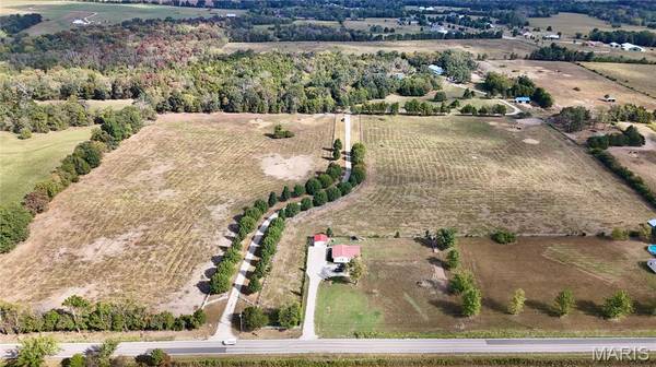 4305 Highway O, Farmington, MO 63640