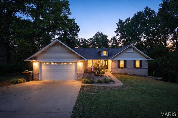 1949 The Woods CIR, Barnhart, MO 63012