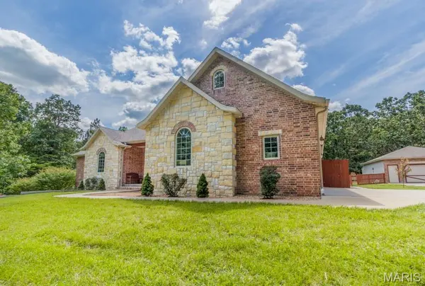 24473 REMINGTON LN, Lebanon, MO 65536