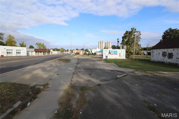 0 Pine ST E, Poplar Bluff, MO 63901