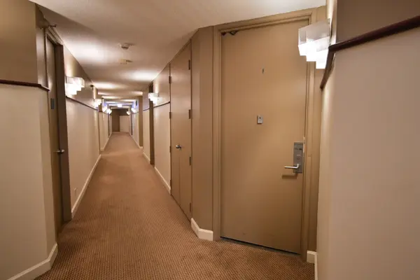 3660 N Lake Shore DR #2106, Chicago, IL 60613