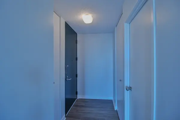 3660 N Lake Shore DR #2106, Chicago, IL 60613