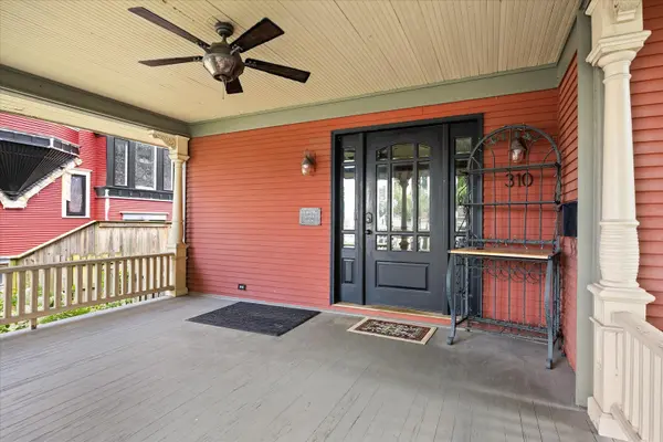 310 E Jefferson ST, Morris, IL 60450