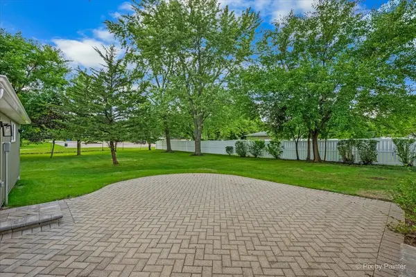 11611 Douglas AVE, Huntley, IL 60142