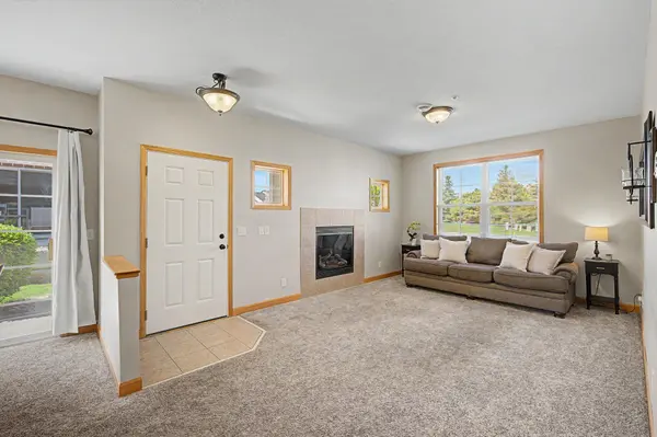 9202 Spirit Hills RD, Monticello, MN 55362