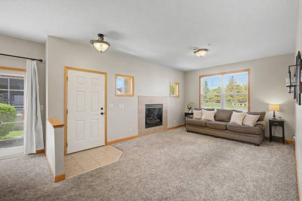 9202 Spirit Hills RD, Monticello, MN 55362