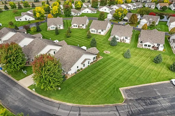 366 25th LN SE, Cambridge, MN 55008