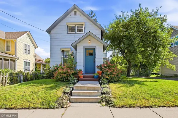 1221 1st ST S, Stillwater, MN 55082