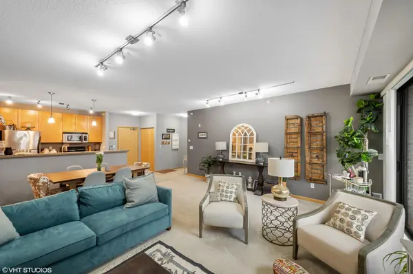 7601 Aldrich AVE S #215, Richfield, MN 55423